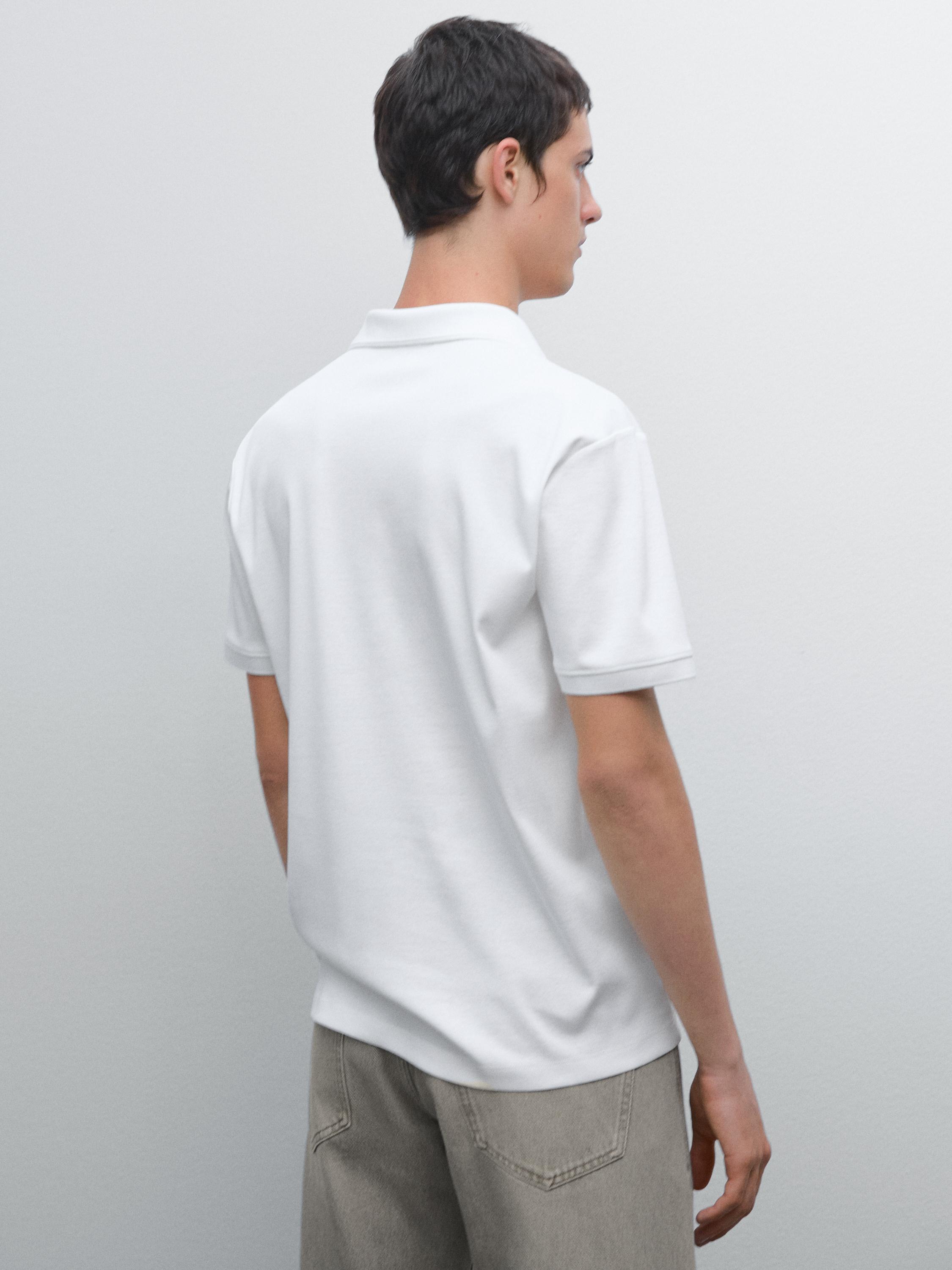 Short sleeve polo shirt with collar detail
